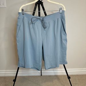 Lululemon Athletic Short (Lined)